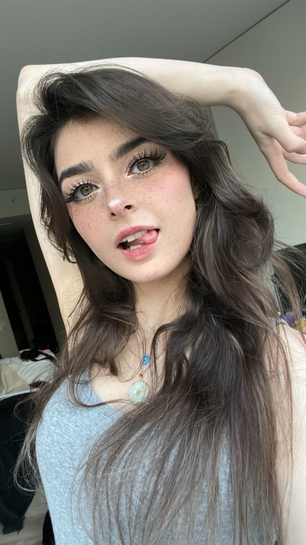 ARUUU