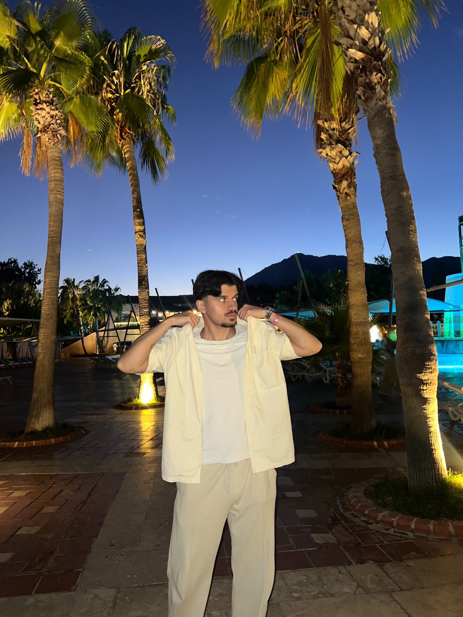 HEE s0niiic