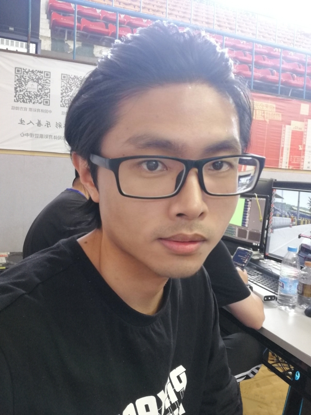 AaronX